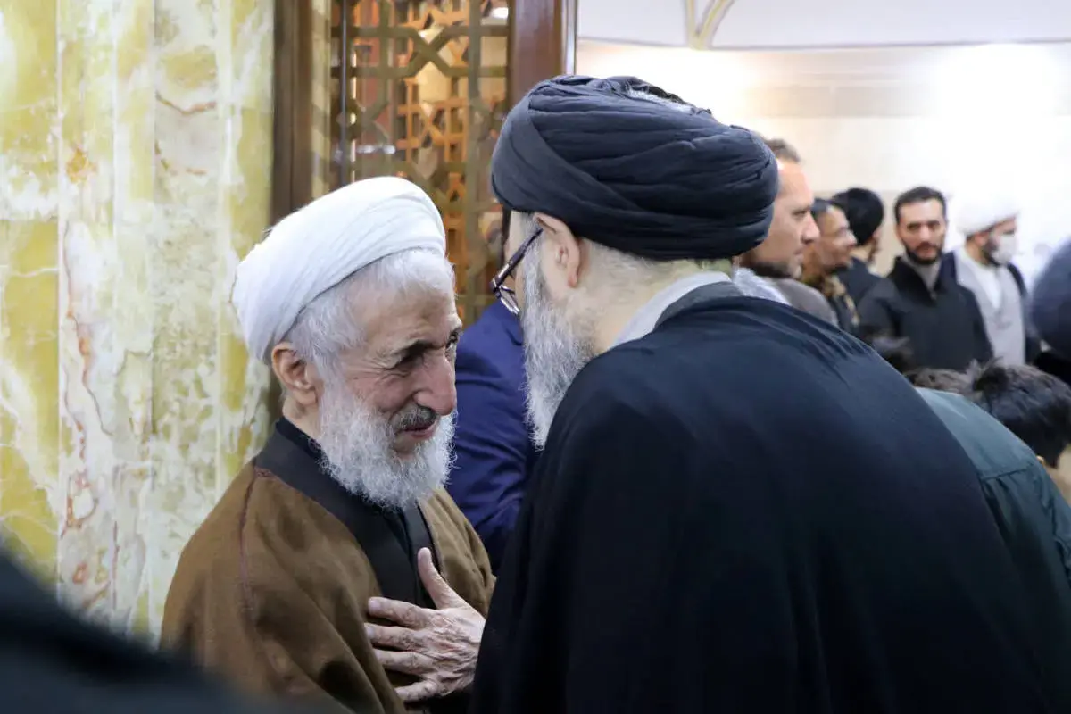 متن و حاشیه مراسم یادبود پسر کاظم صدیقی 