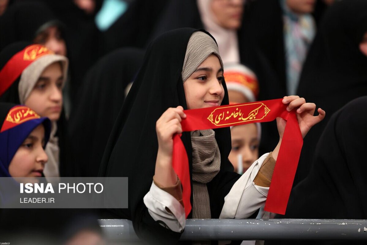 دیدار مردم قم با رهبر انقلاب