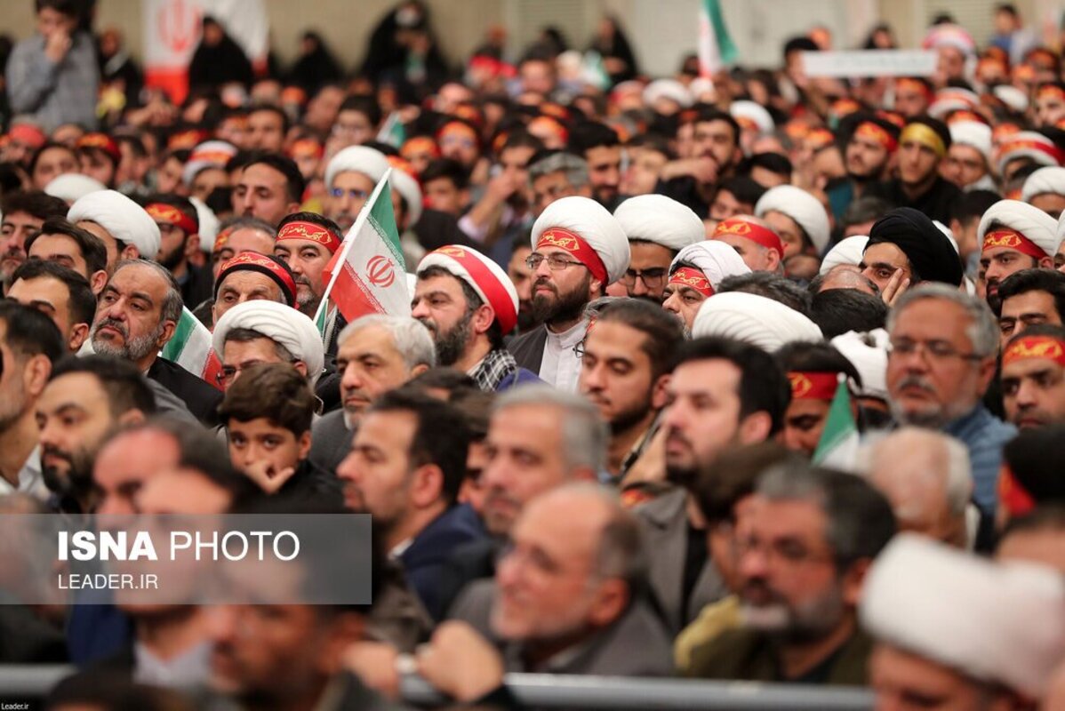 دیدار مردم قم با رهبر انقلاب