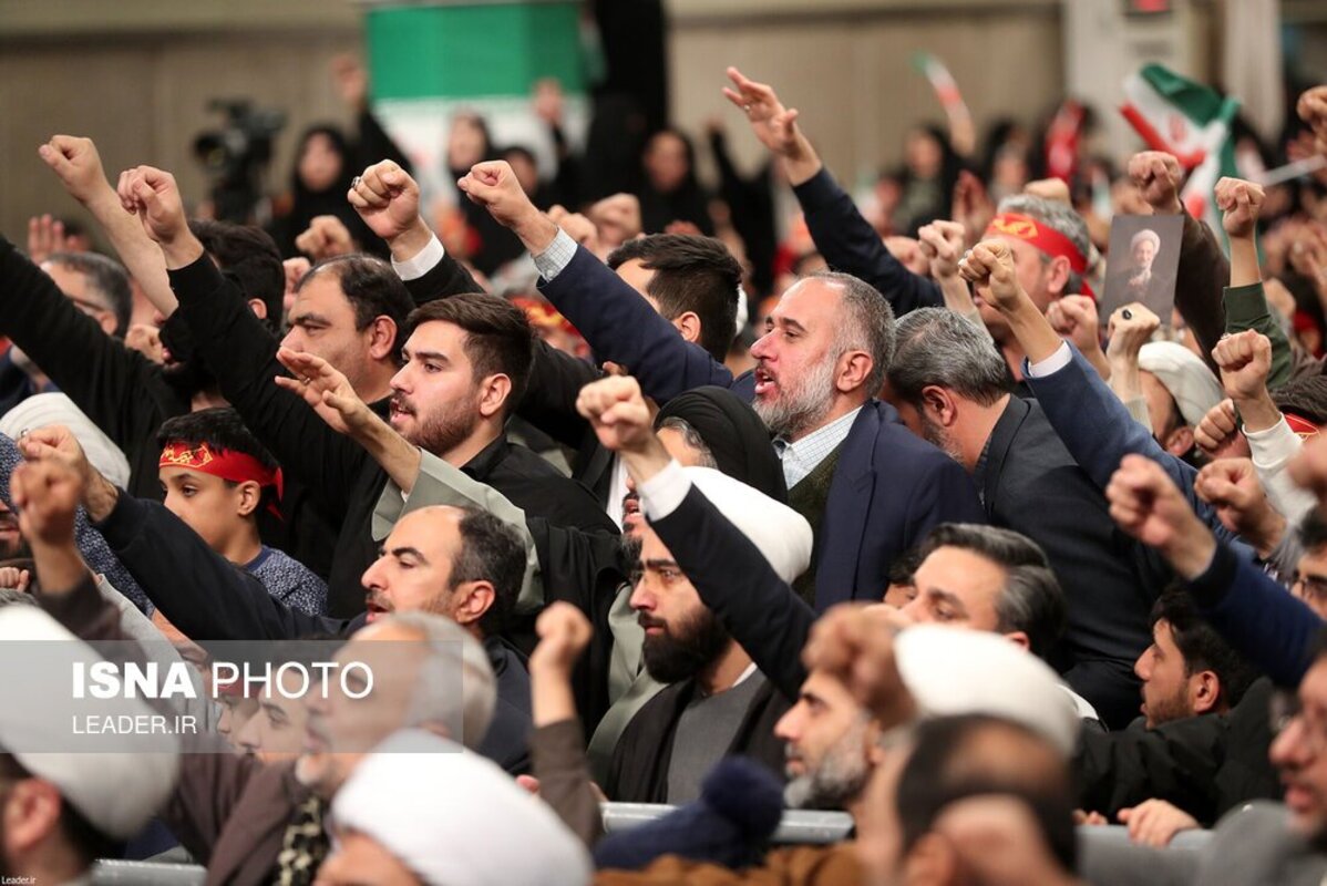 دیدار مردم قم با رهبر انقلاب