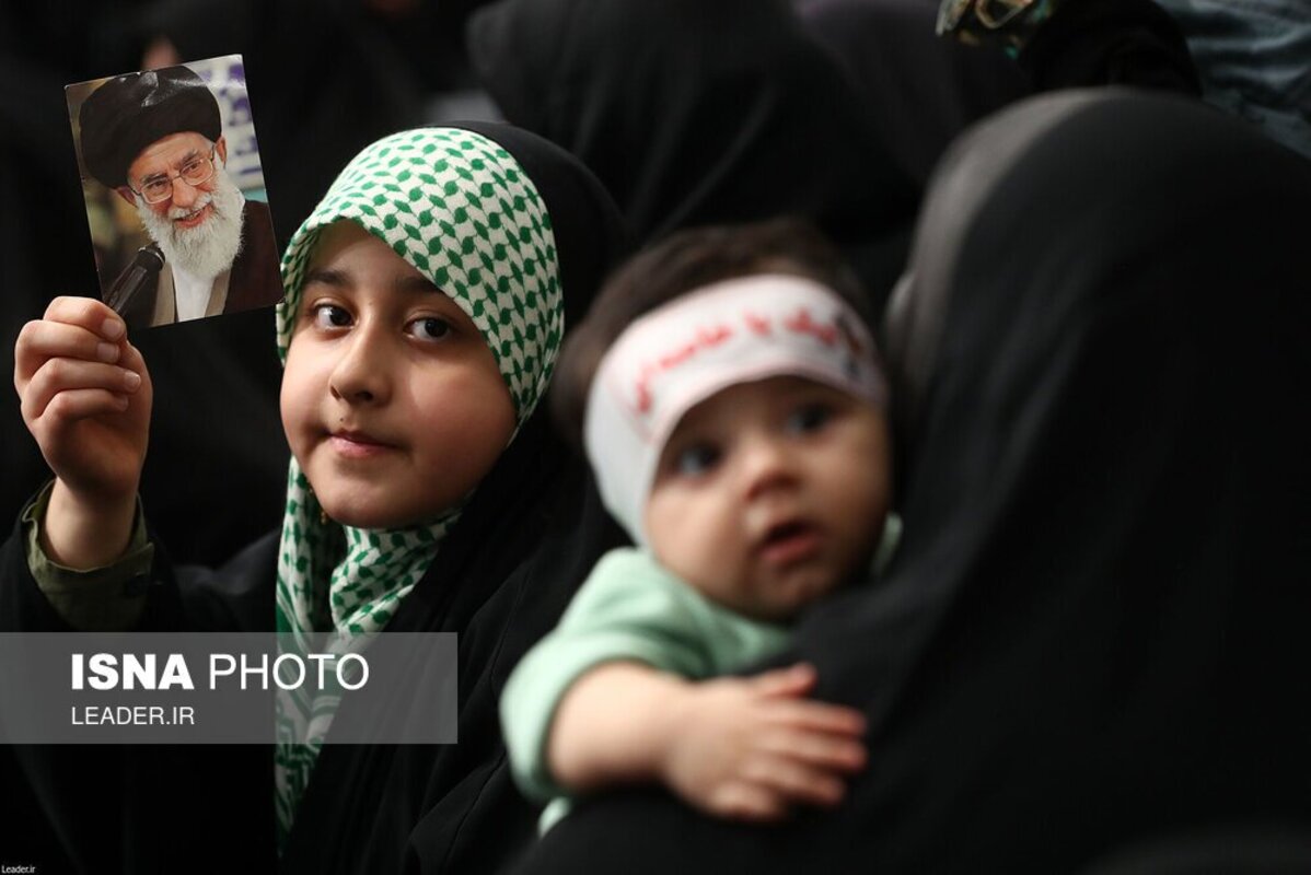 دیدار مردم قم با رهبر انقلاب