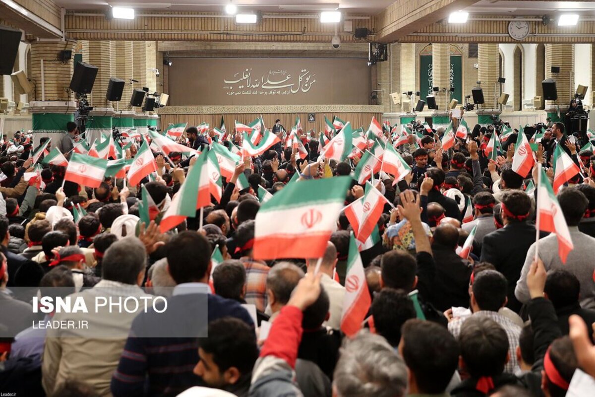 دیدار مردم قم با رهبر انقلاب