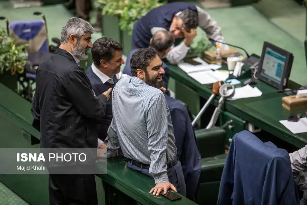 حاشیه‌هایی از صحن علنی مجلس پس از نا آرامی‌های اخیر