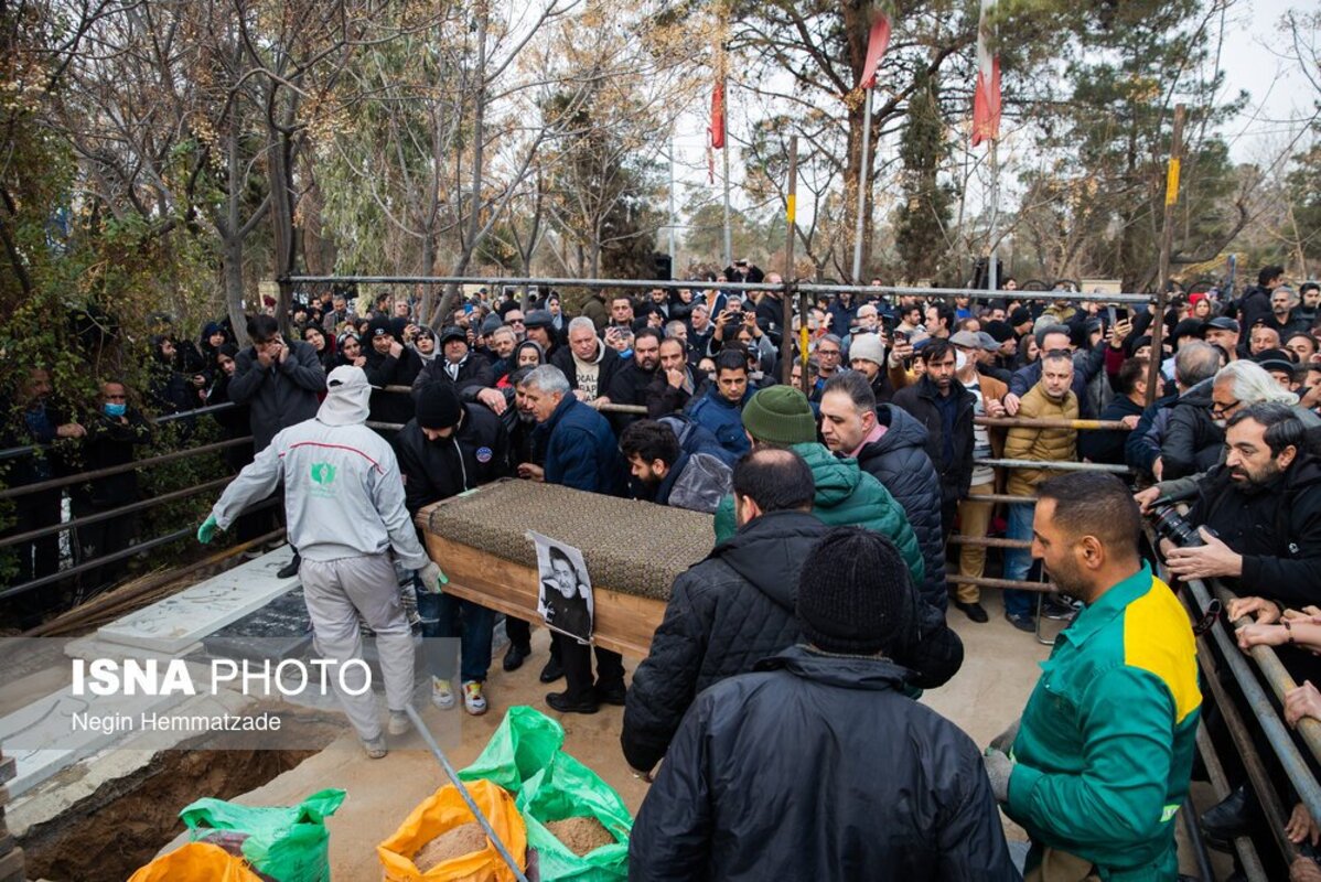 رضا رویگری در خانه ابدی آرام گرفت