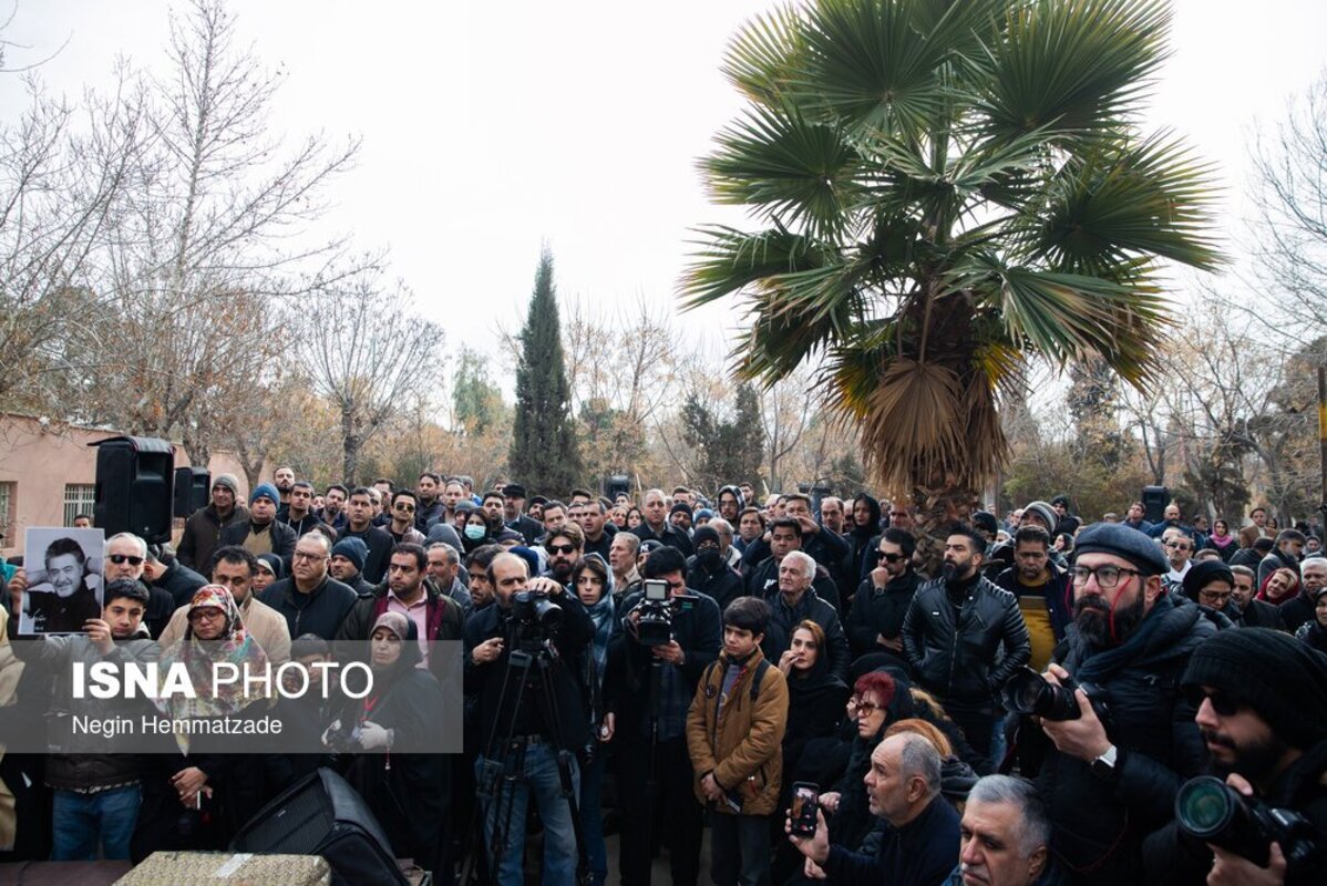 رضا رویگری در خانه ابدی آرام گرفت