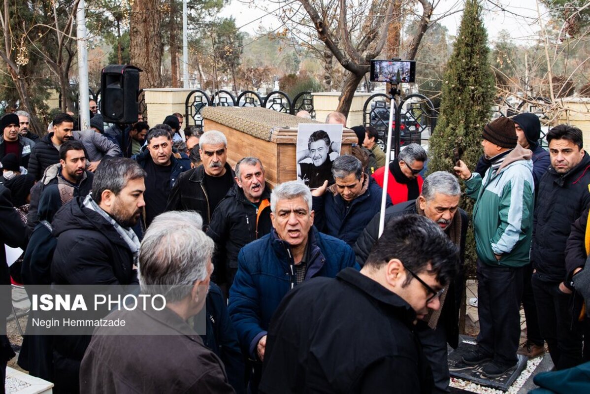 رضا رویگری در خانه ابدی آرام گرفت