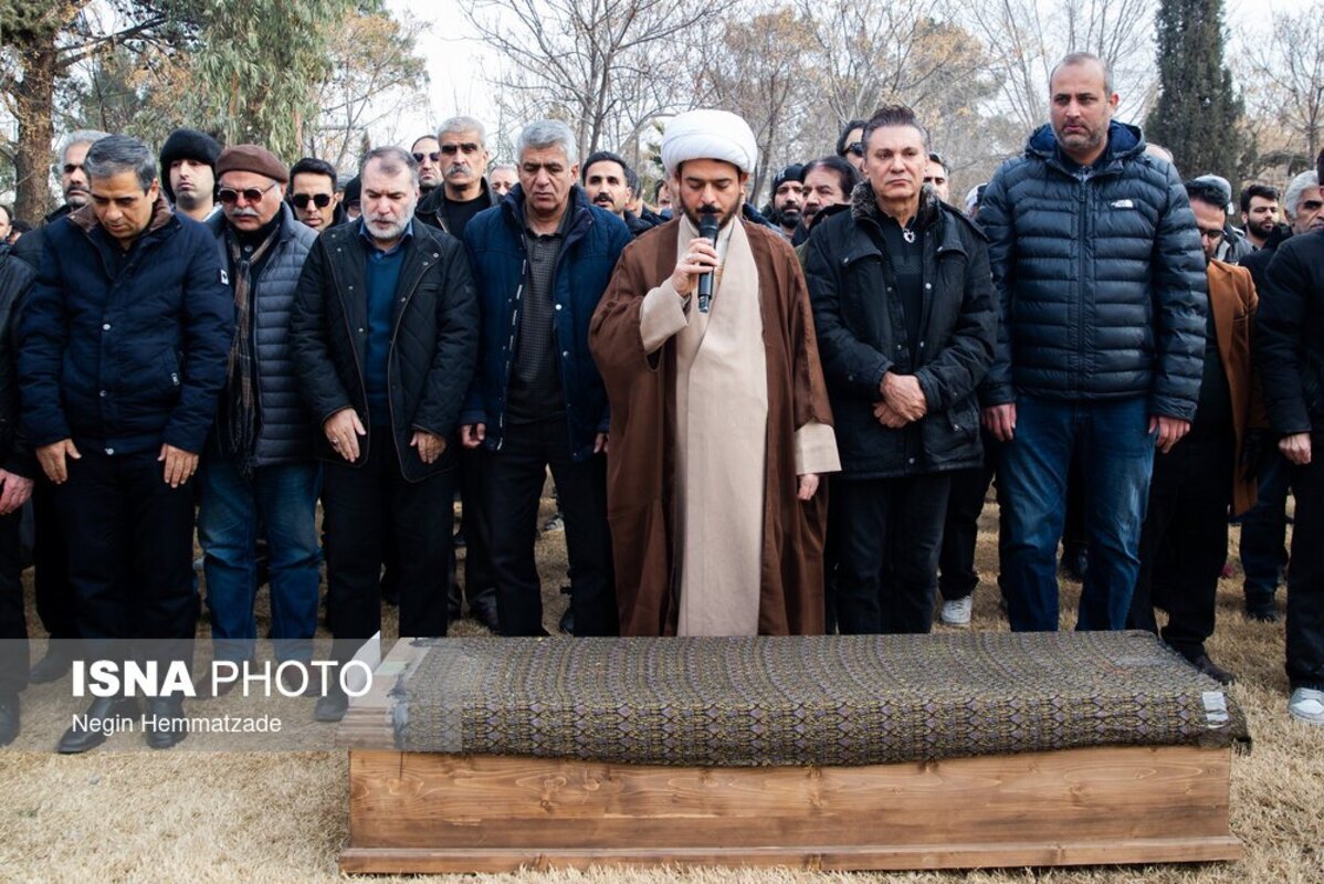 رضا رویگری در خانه ابدی آرام گرفت