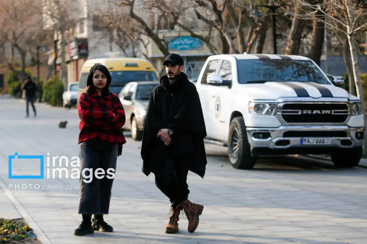 اجرای نامیران در سومین روز جشنواره تئاتر خیابانی فجر