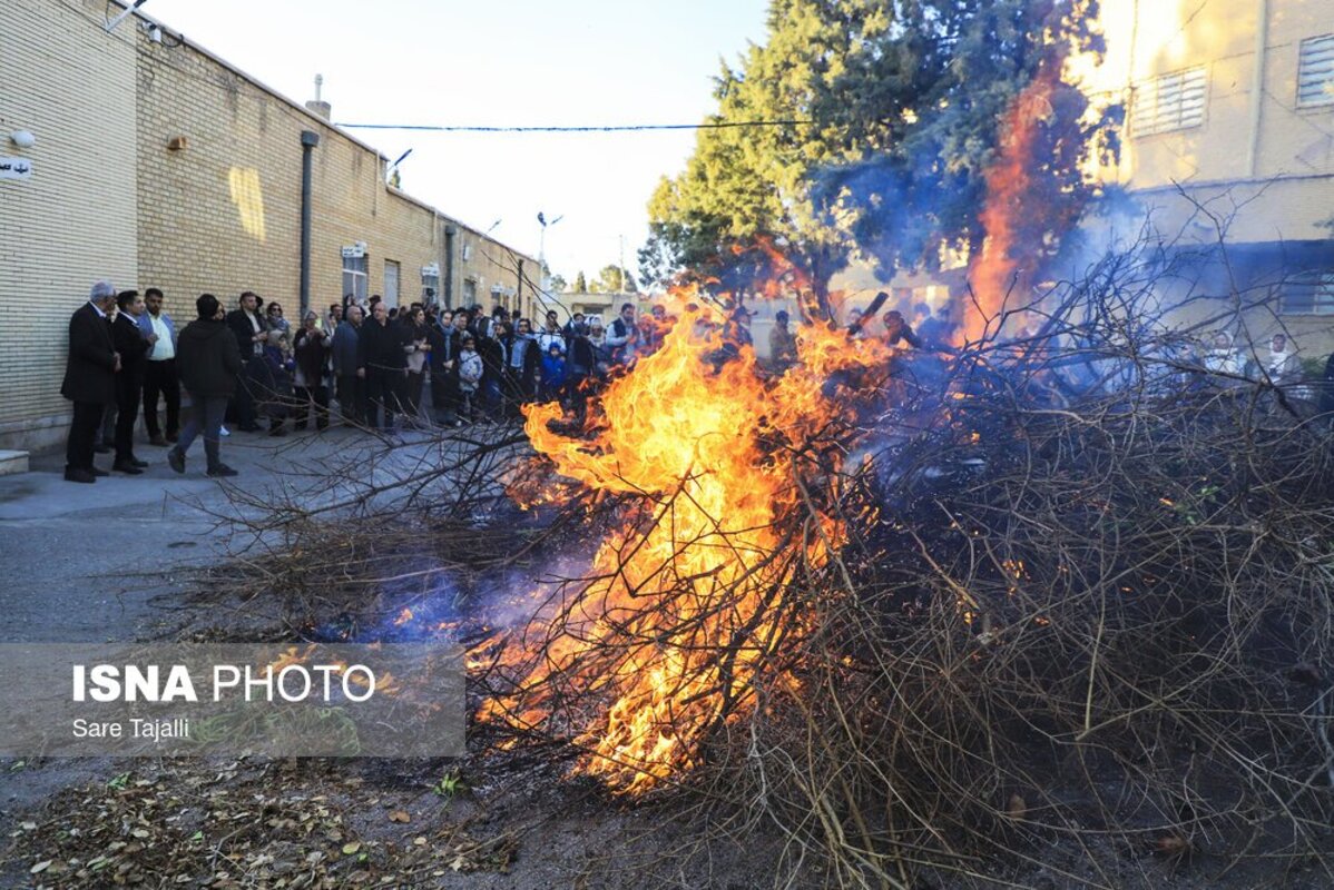 آیین کهن جشن سده در کرمان