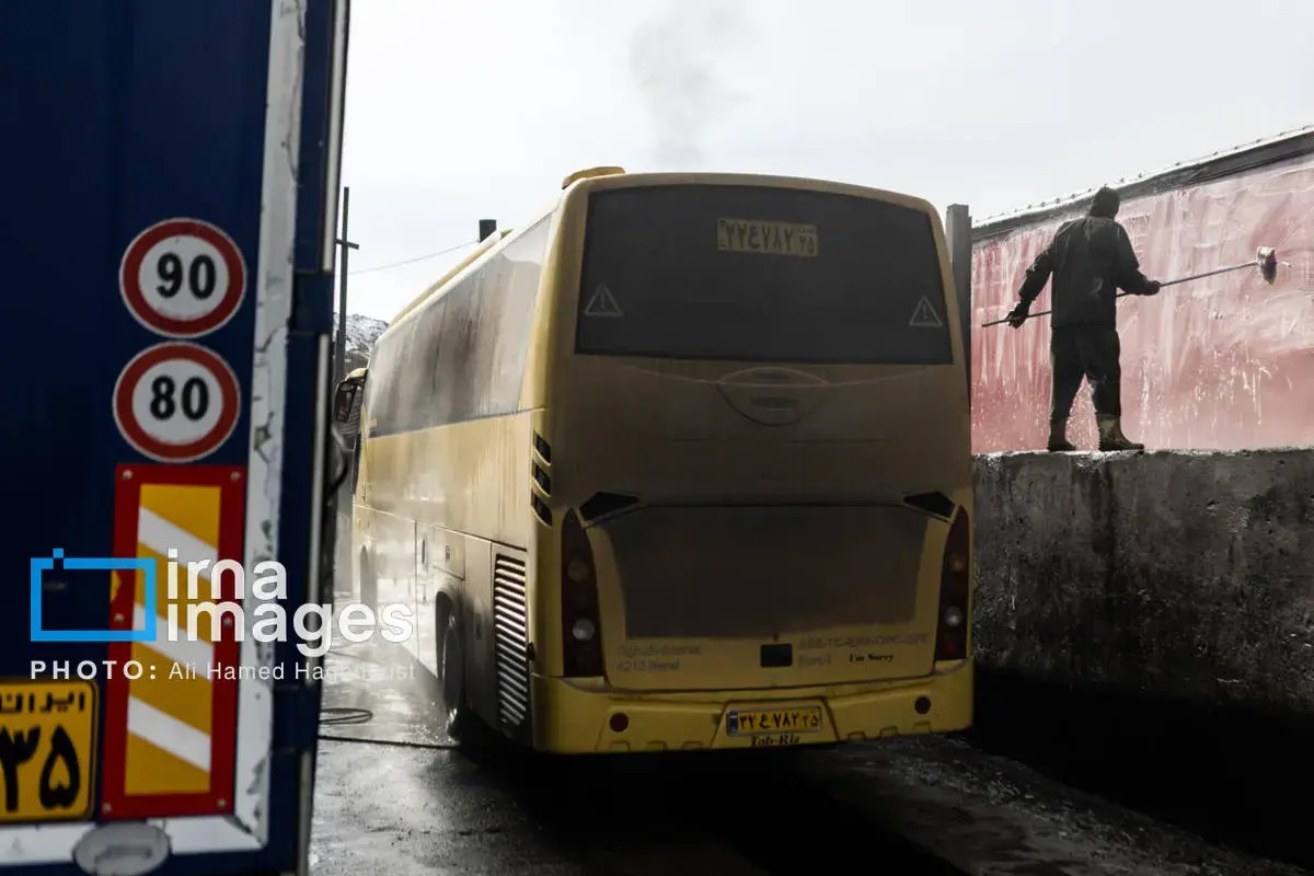  پشت‌صحنه کارواش ماشین‌های سنگین 