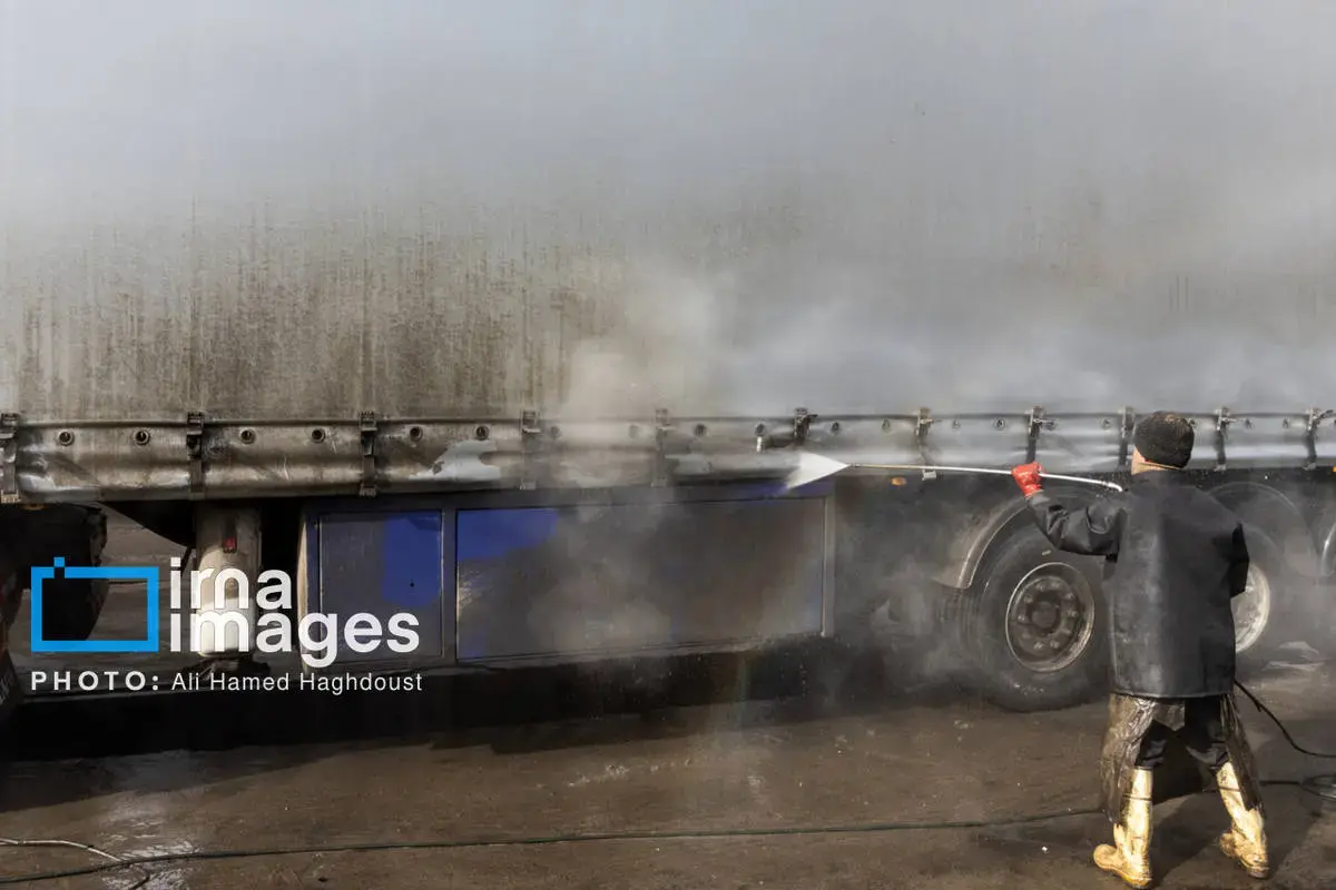  پشت‌صحنه کارواش ماشین‌های سنگین 