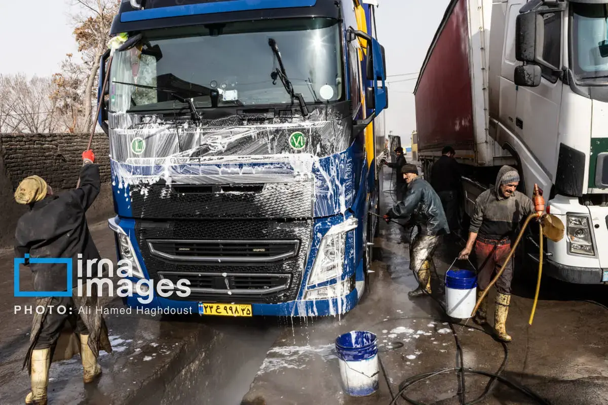  پشت‌صحنه کارواش ماشین‌های سنگین 