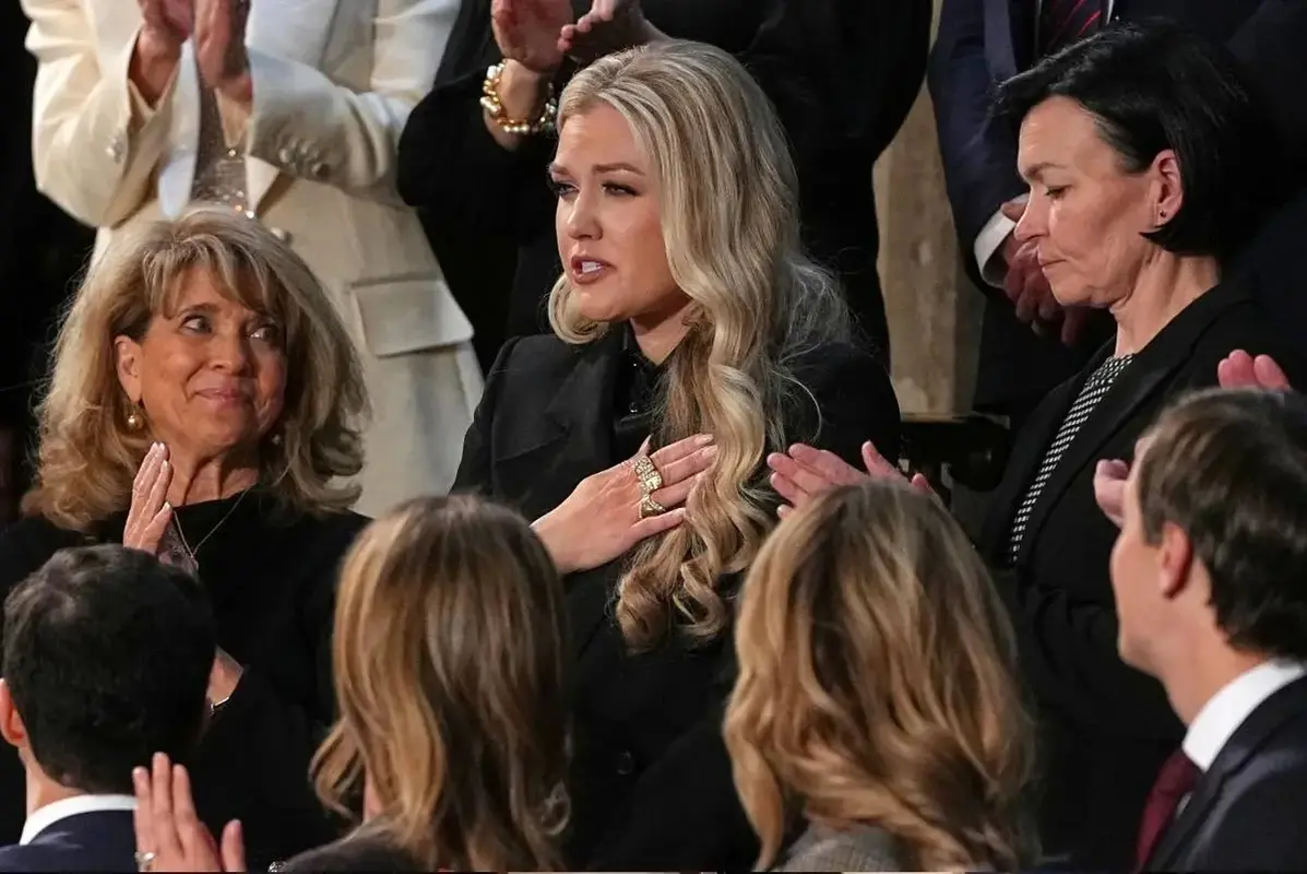 حاشیه‌هایی از سخنرانی سالانه ترامپ در کنگره آمریکا