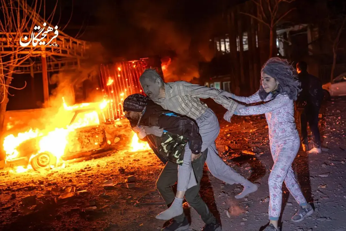 میدان نیلوفر تهران پس از حمله جنایتکارانه آمریکا و اسرائیل