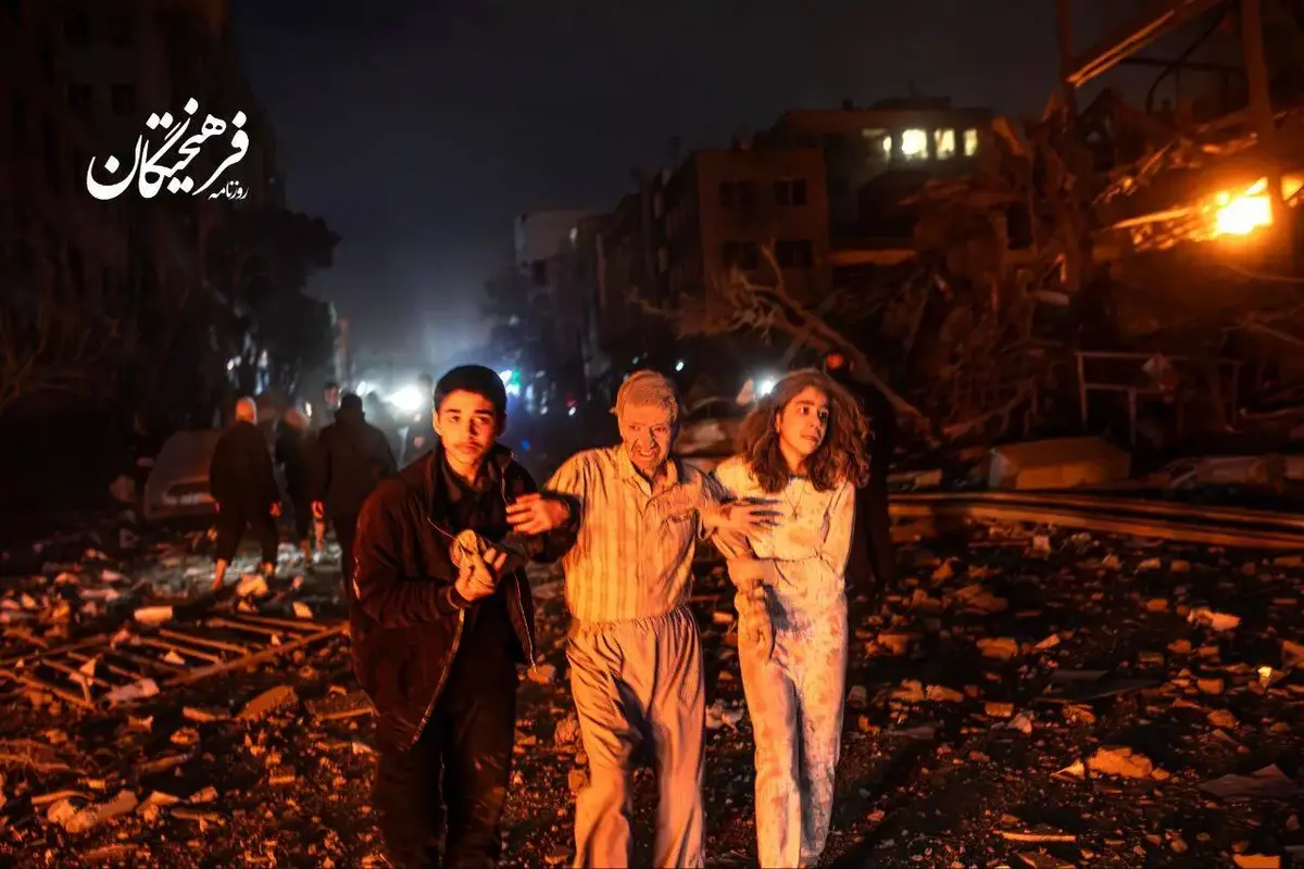 میدان نیلوفر تهران پس از حمله جنایتکارانه آمریکا و اسرائیل