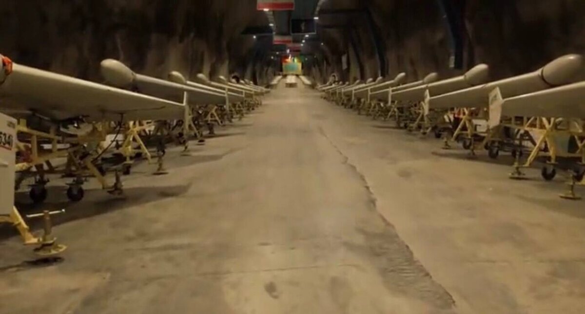 عکس/ تونل‌های پهپادی سپاه برای شلیک به سمت آمریکایی‌ها