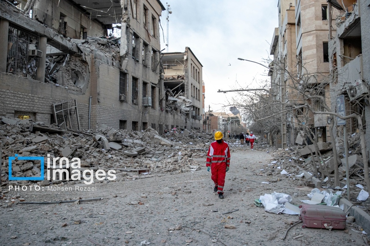 حمله هوایی به خیابان کارگر جنوبی تهران