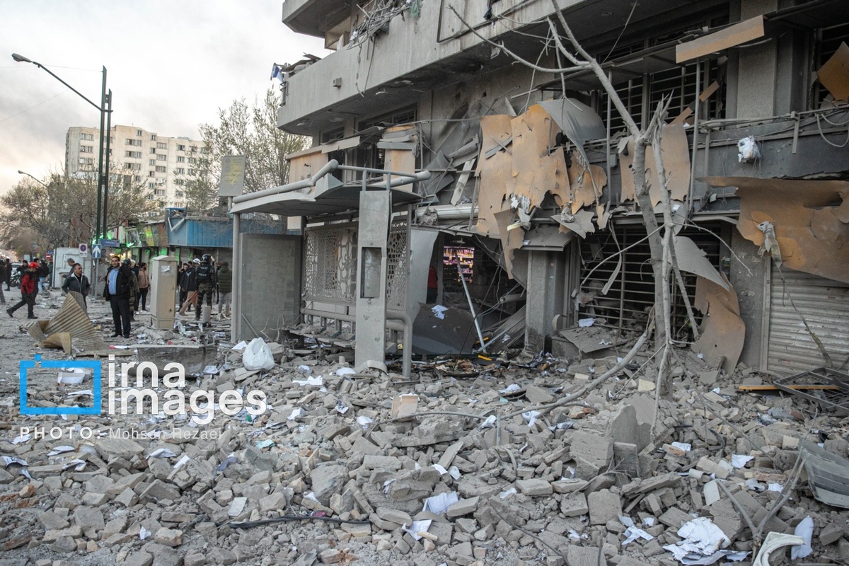 حمله هوایی به خیابان کارگر جنوبی تهران