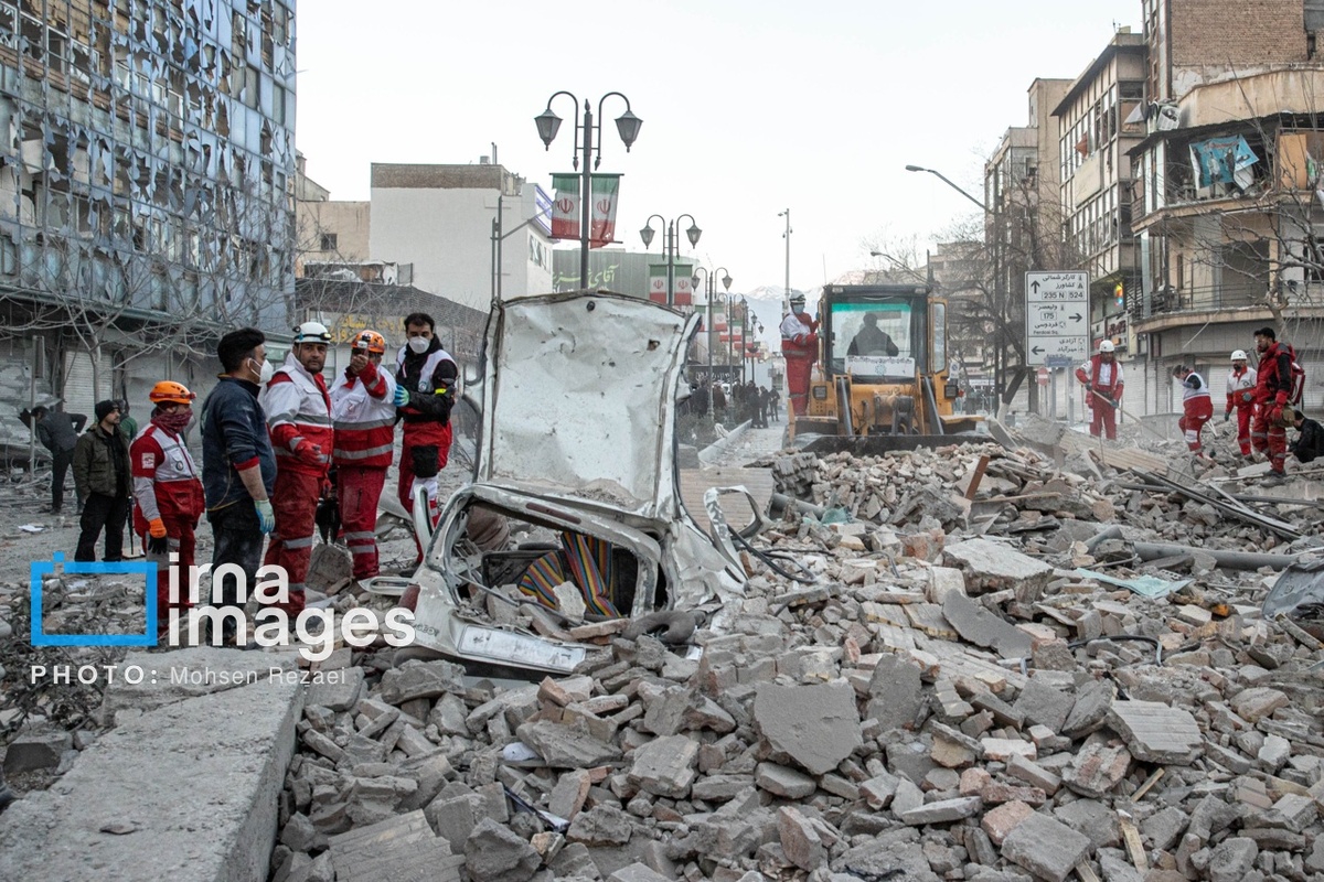 حمله هوایی به خیابان کارگر جنوبی تهران