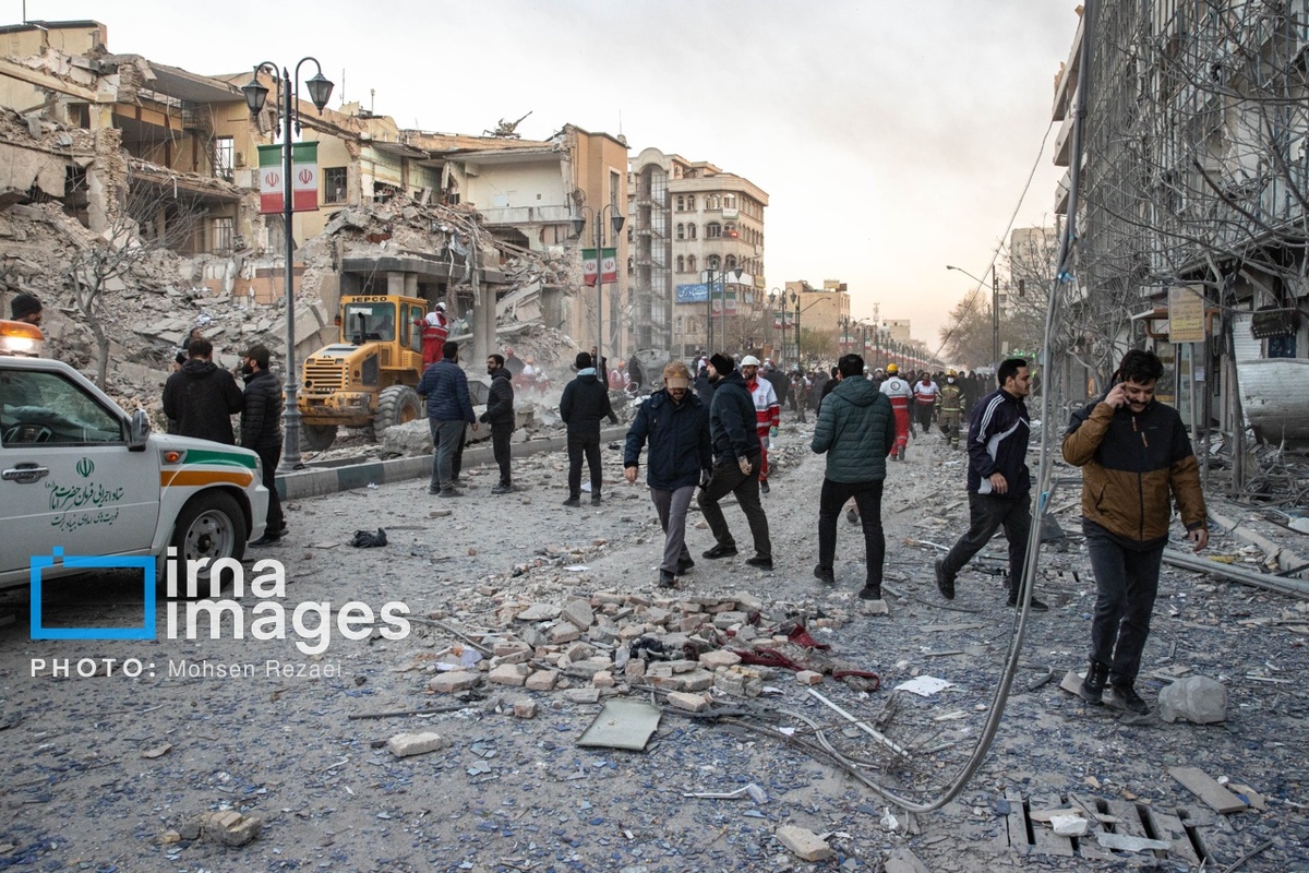 حمله هوایی به خیابان کارگر جنوبی تهران