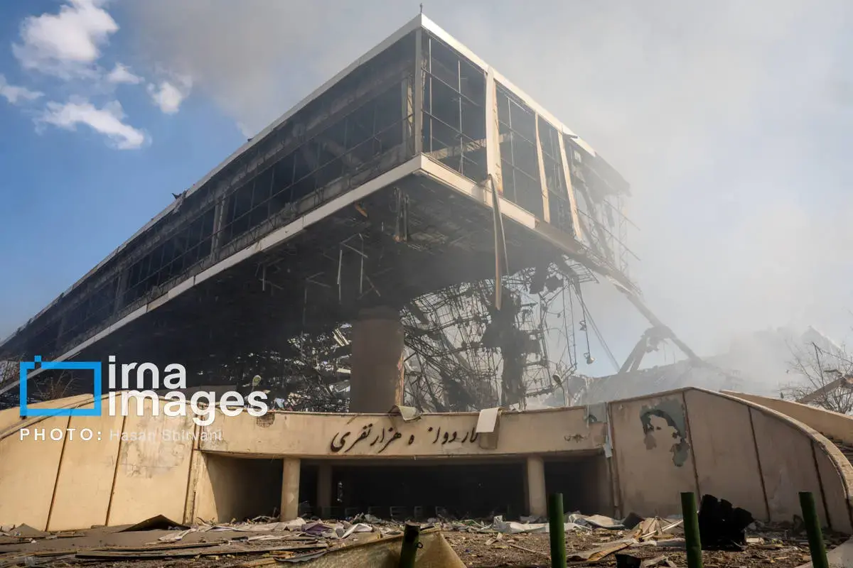 آثار حمله هوایی آمریکا و اسرائیل به سالن ۱۲ هزار نفری استادیوم آزادی