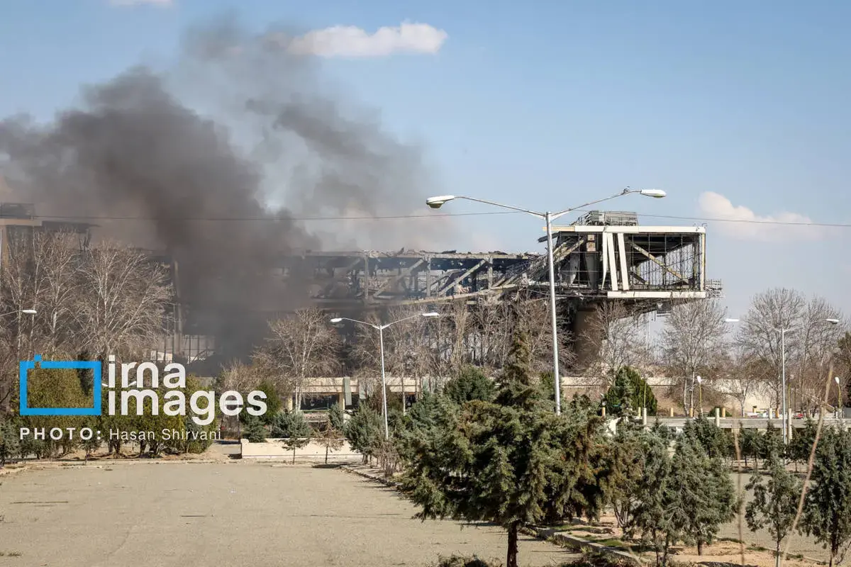 آثار حمله هوایی آمریکا و اسرائیل به سالن ۱۲ هزار نفری استادیوم آزادی