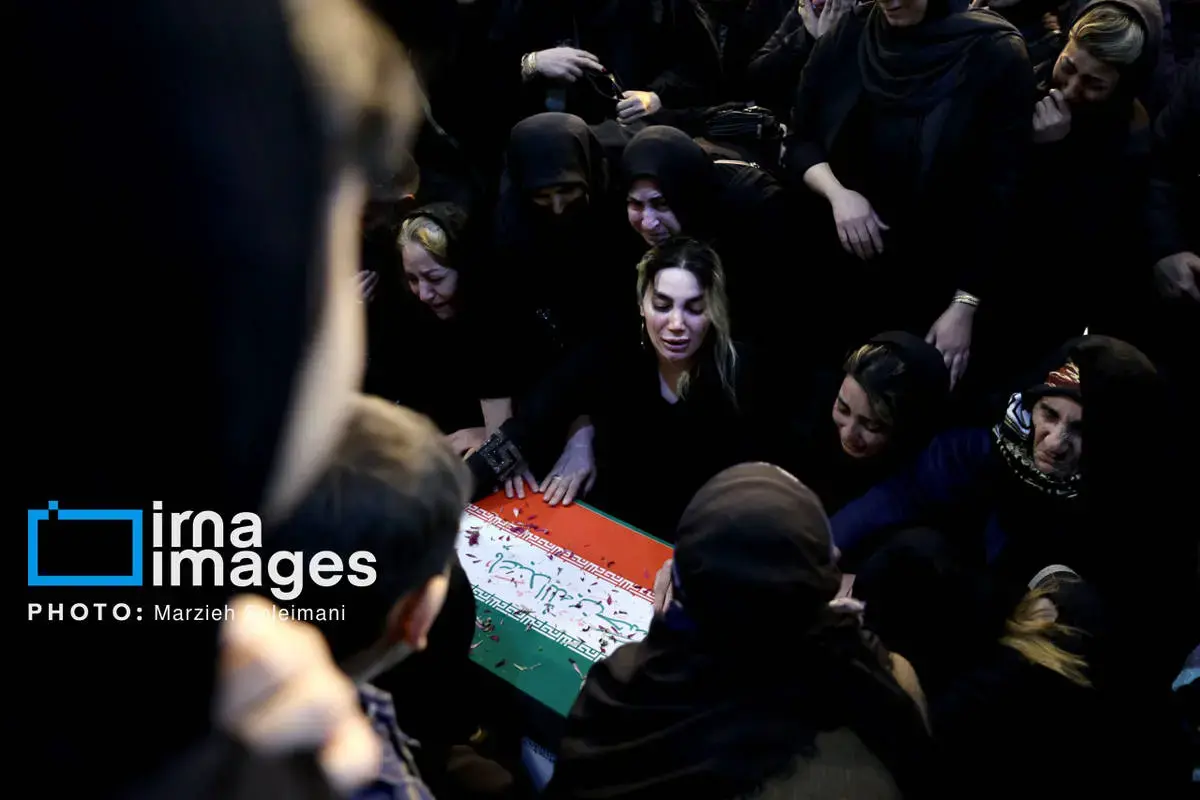 حال و هوای غم‌انگیز قطعه ۴۲ بهشت زهرا