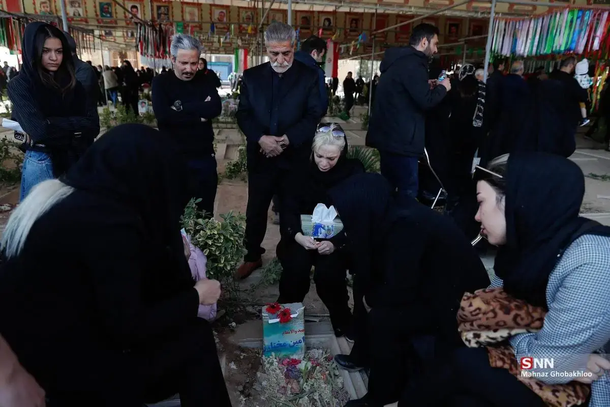 حال و هوای غم‌انگیز قطعه ۴۲ بهشت زهرا