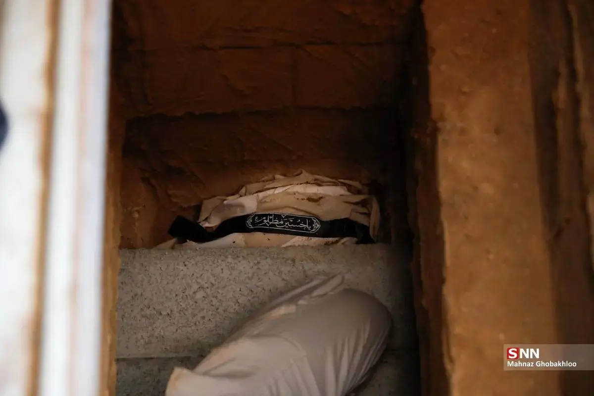 حال و هوای غم‌انگیز قطعه ۴۲ بهشت زهرا