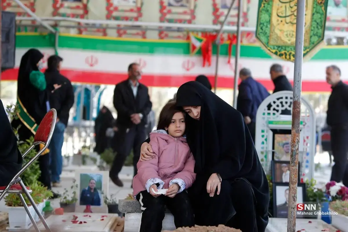 حال و هوای غم‌انگیز قطعه ۴۲ بهشت زهرا