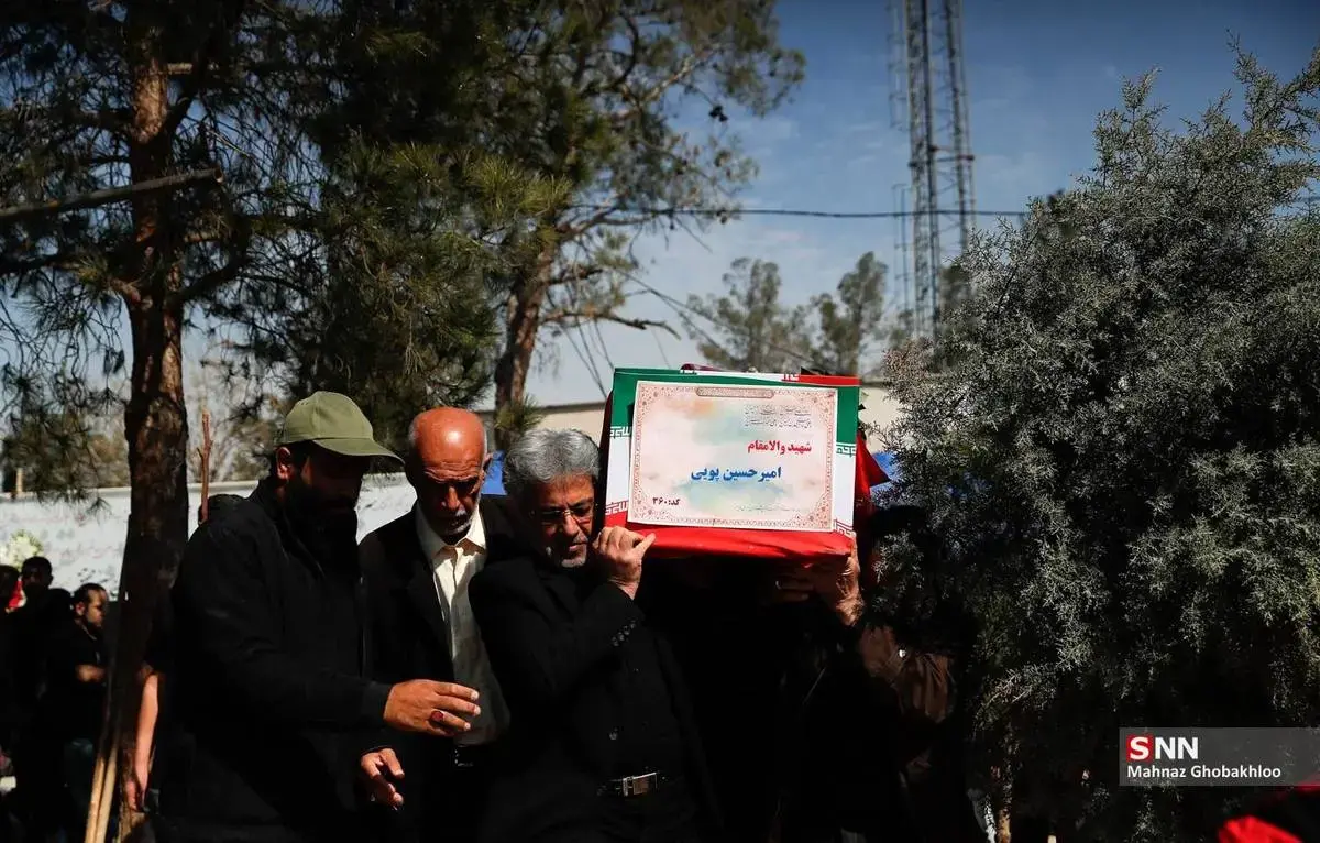 حال و هوای غم‌انگیز قطعه ۴۲ بهشت زهرا