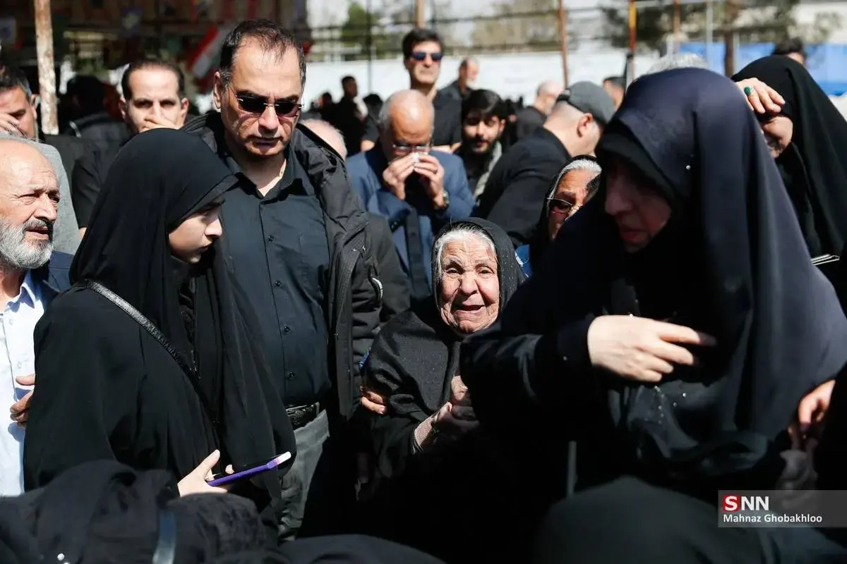 حال و هوای غم‌انگیز قطعه ۴۲ بهشت زهرا