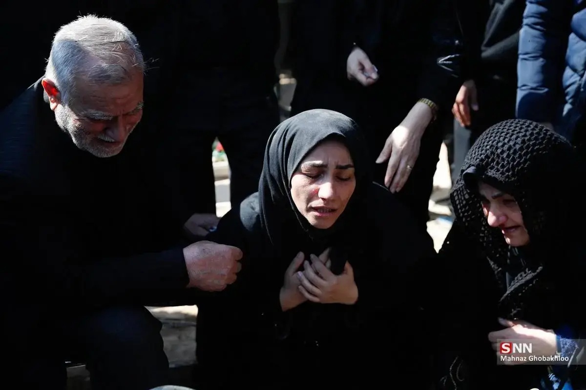 حال و هوای غم‌انگیز قطعه ۴۲ بهشت زهرا