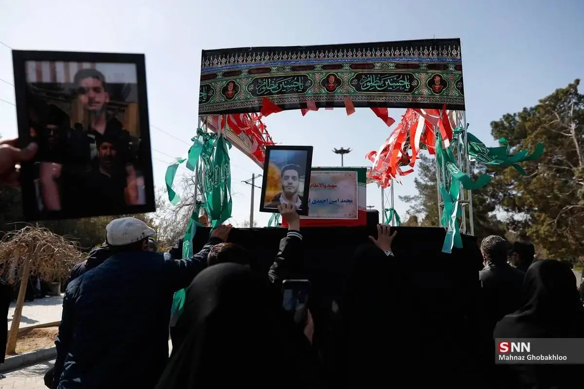 حال و هوای غم‌انگیز قطعه ۴۲ بهشت زهرا