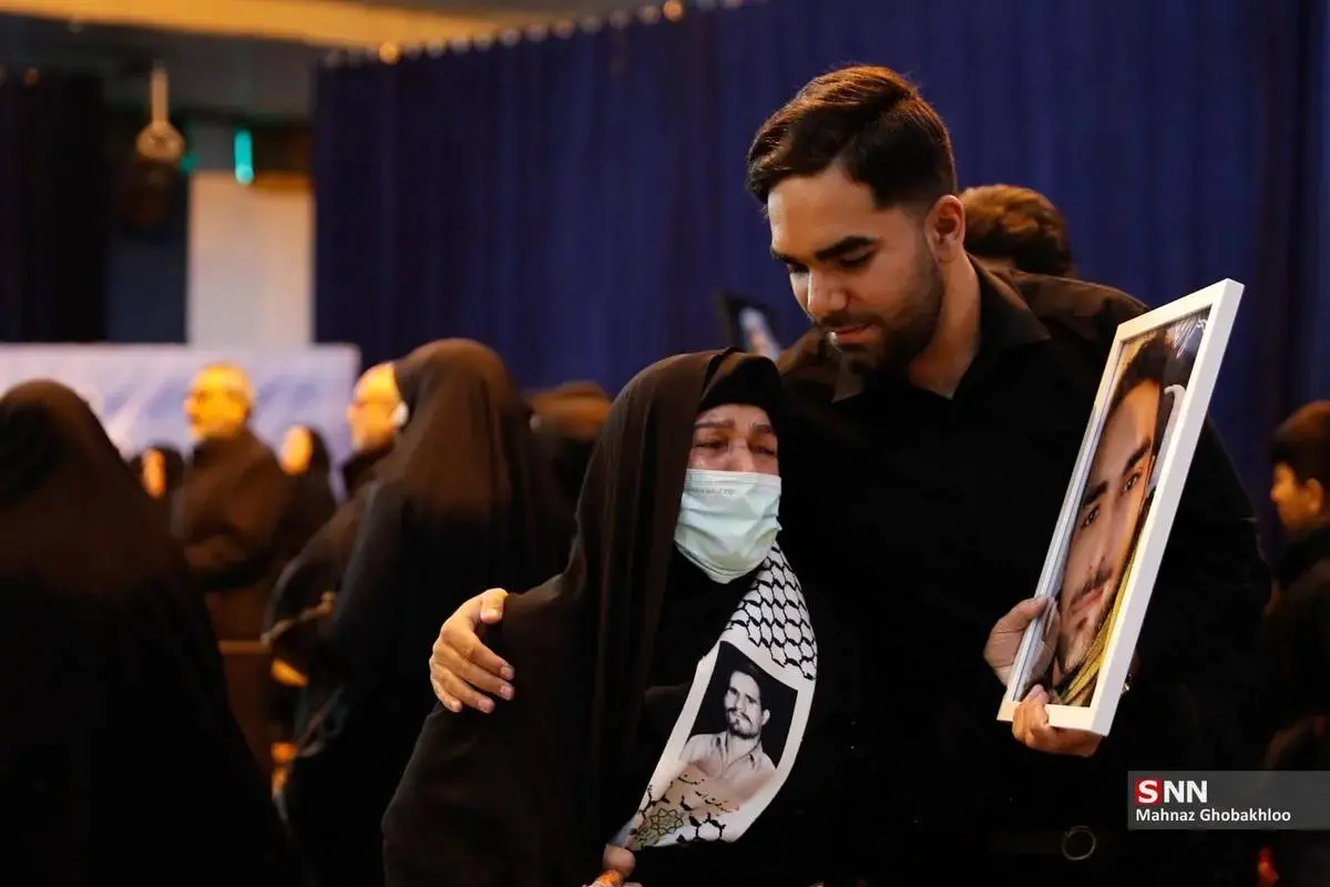 حال و هوای غم‌انگیز قطعه ۴۲ بهشت زهرا