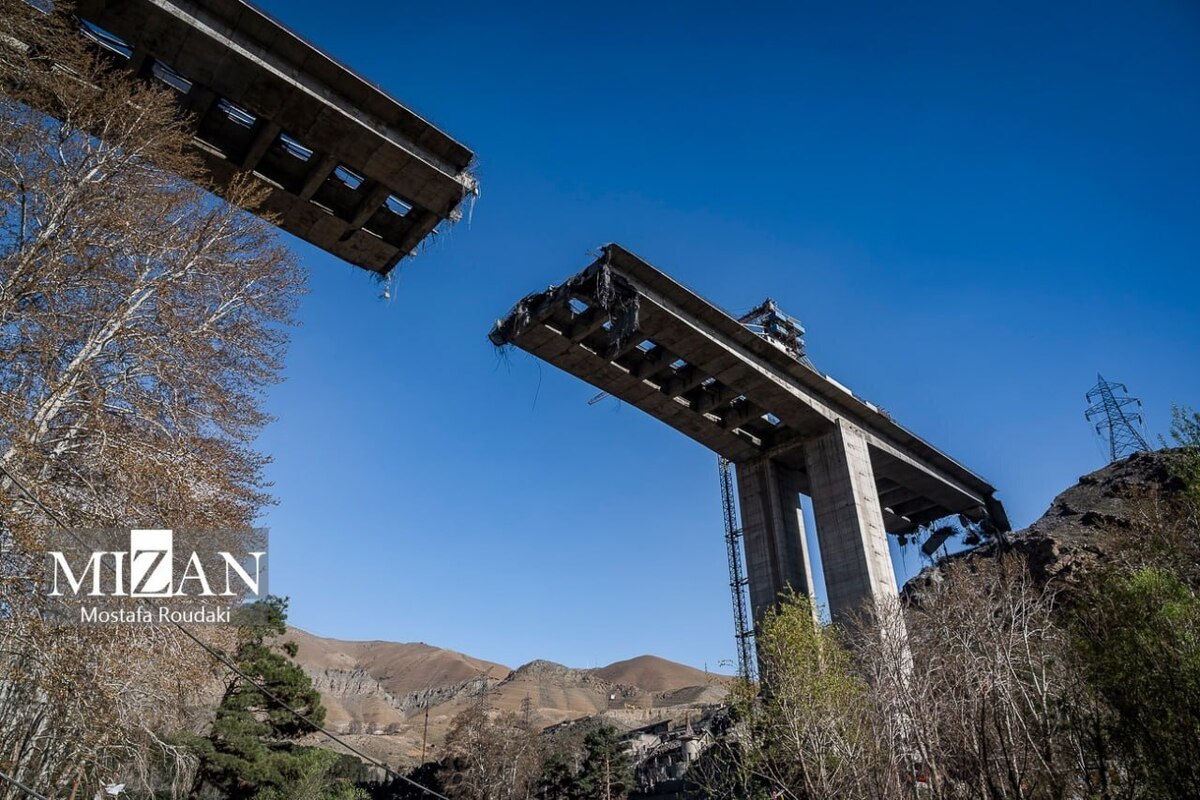 جنایت هولناک آمریکا در حمله به پل B۱ کرج