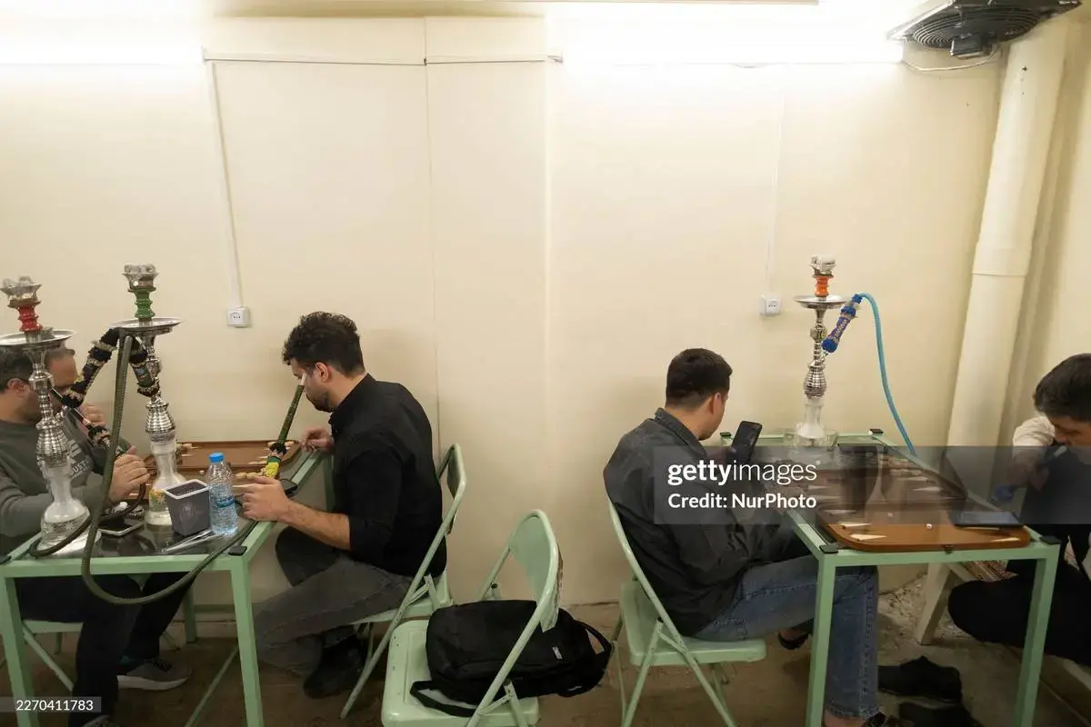  آرامش در قهوه‌خانه، تلاطم در میز مذاکره! 