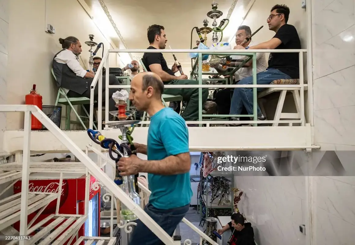  آرامش در قهوه‌خانه، تلاطم در میز مذاکره! 