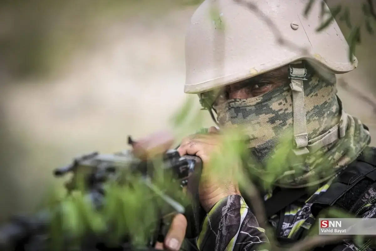 عکس/ استقرار تکاوران ارتش در سواحل جنوب 