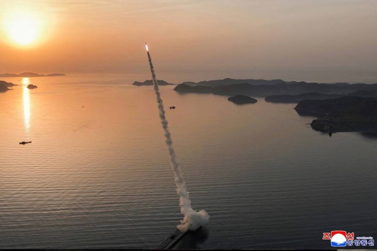 نظارت کیم و دخترش بر آزمایش موشک‌های بالستیک 