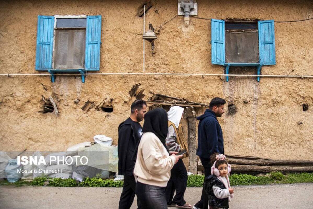 روستای زیبای شانه‌تراش جایی میان مه و کوه