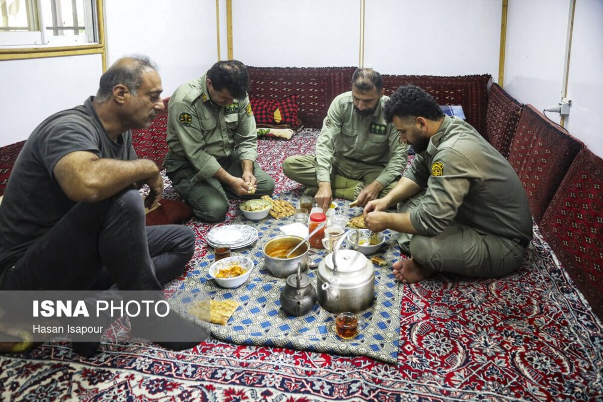 محیط بانان منطقه حفاظت شده سرتنگه سوادکوه