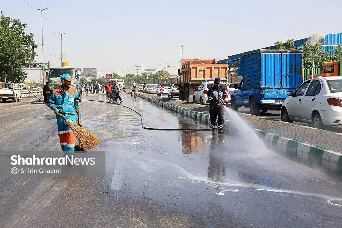 ترکیدگی خط لوله آب اصلی مشهد 