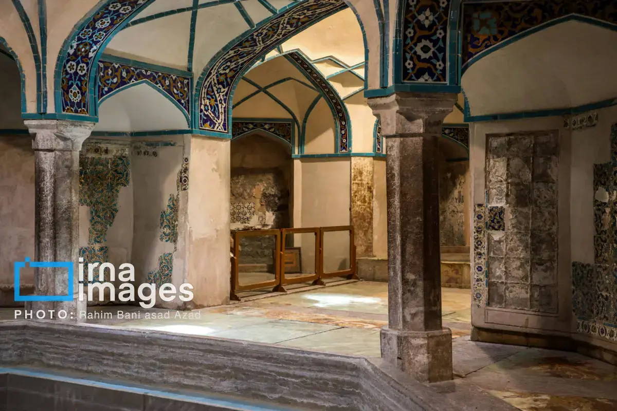 حمام تاریخی گنجعلی‌خان کرمان در وضعیت هشدار