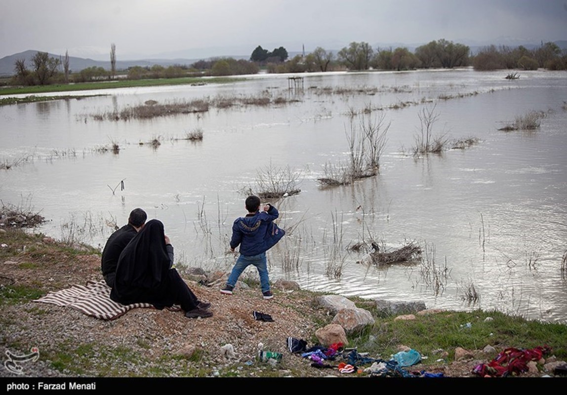 آبگرفتگی زمینهای کشاورزی در اثر سیل در کرمانشاه