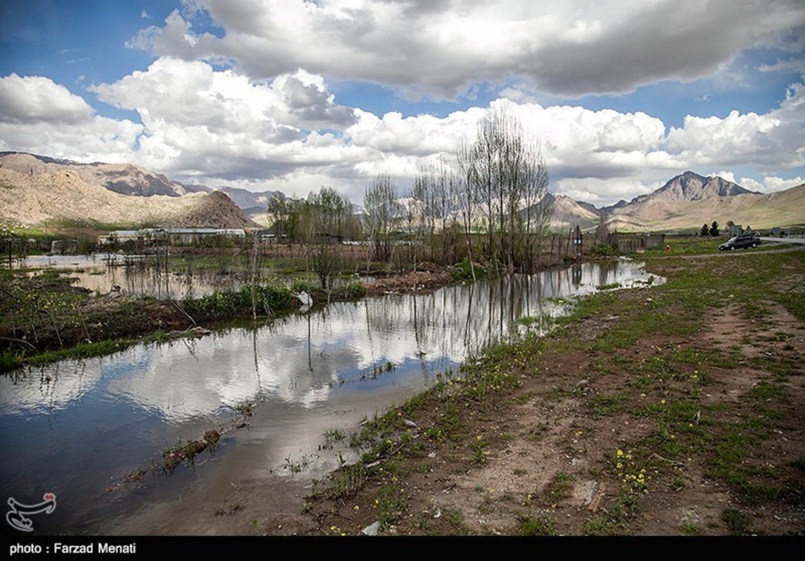آبگرفتگی زمینهای کشاورزی در اثر سیل در کرمانشاه