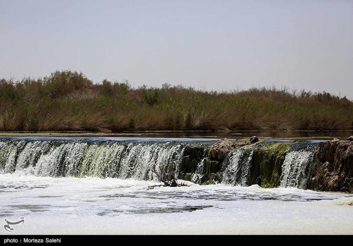 تالاب گاوخونی اصفهان 