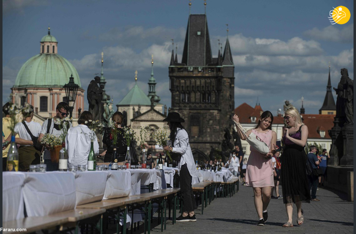 جشن خیابانی پایان کرونا در جمهوری چک
