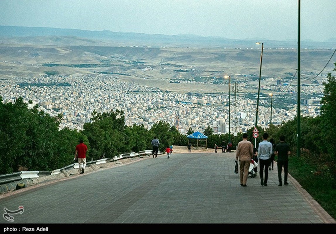 عینالی تفرجگاه کوهستانی ایران