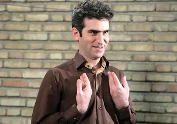 فیلم/تقلید صدای حمید جبلی توسط هوتن شکیبا